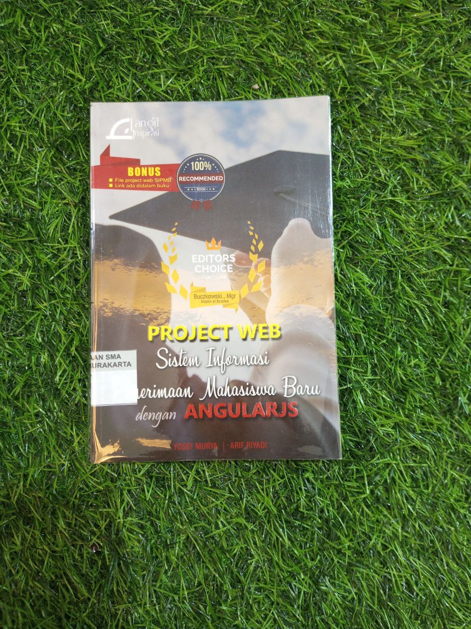 PROJECT WEB SISTEM INFORMASI PENERIMAAN MAHASISWA BARU DENGAN ANGULARJS
