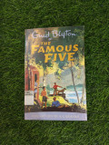 THE FAMOUS FIVE : FIVE GO OFF IN A CARAVAN